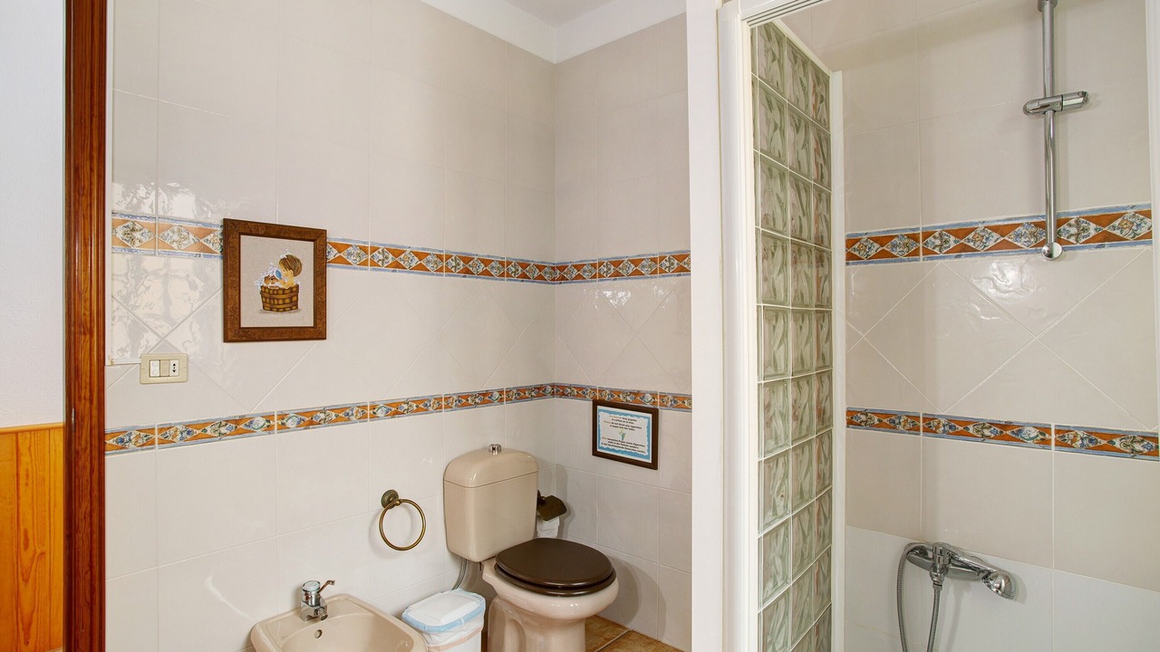 Photo of Bathroom in Tijarafe