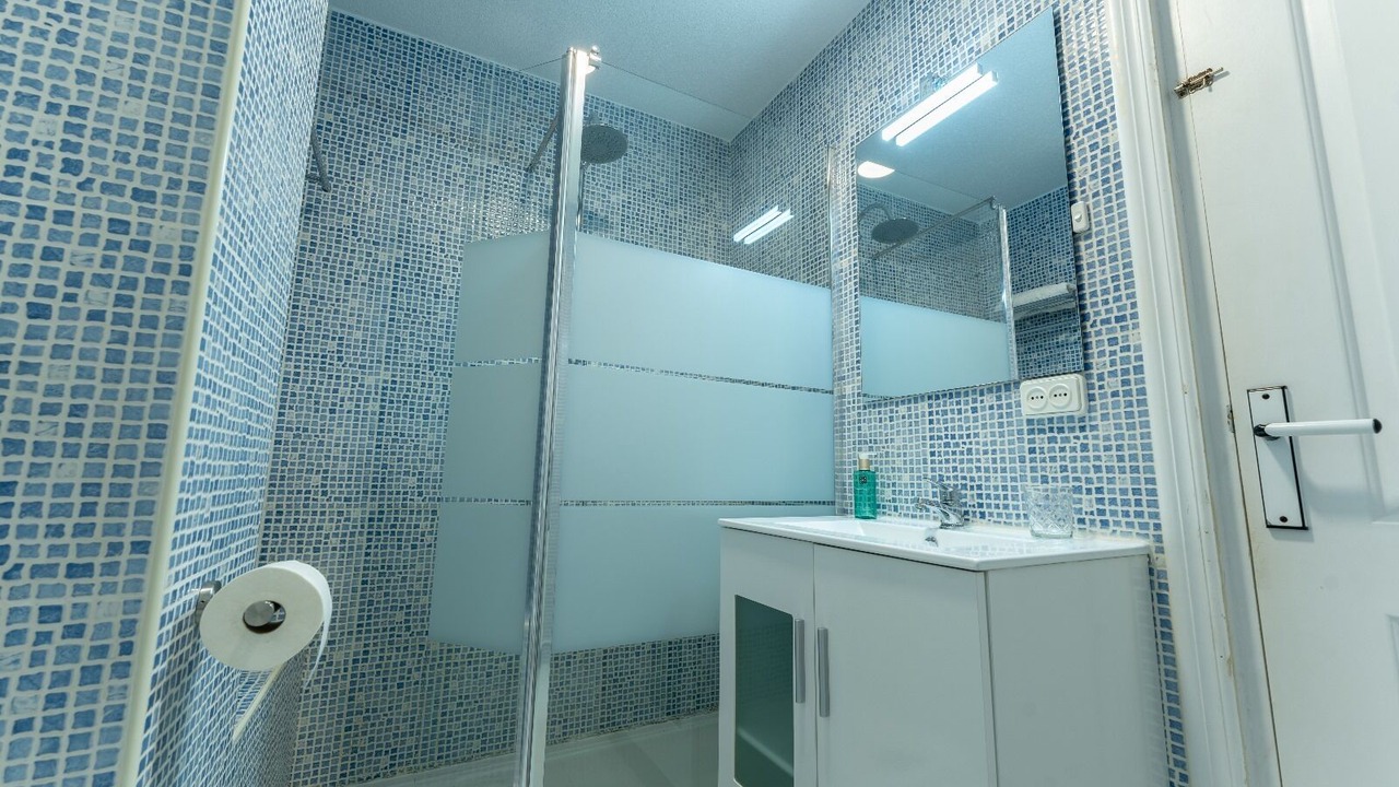 Photo of Bathroom in Mogro