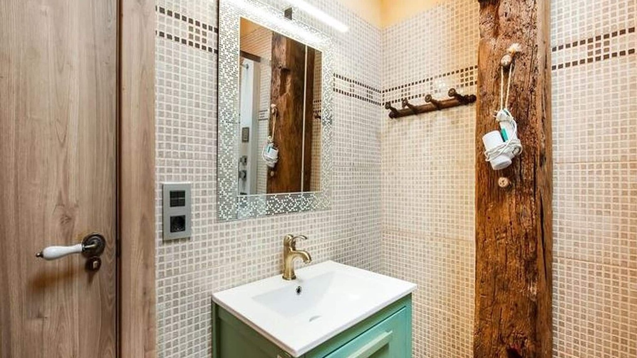 Photo of Bathroom in A Lama