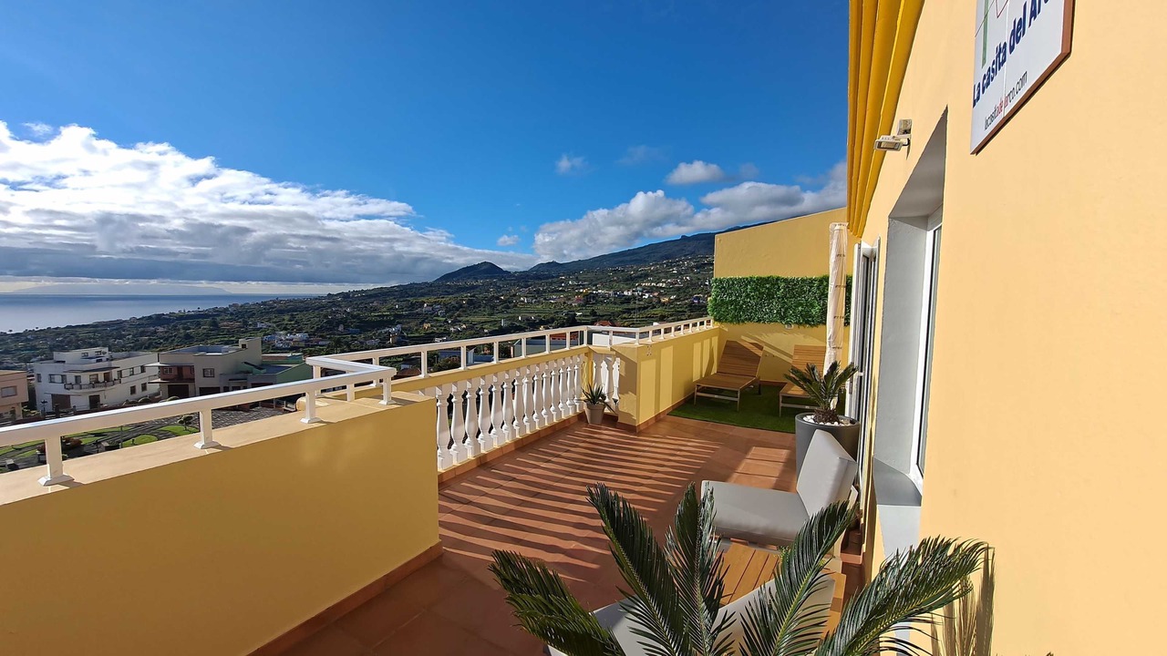 Photo of Patio Balcony in Brena Alta
