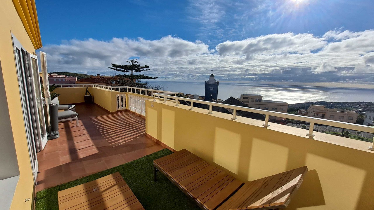 Photo of Patio Balcony in Brena Alta