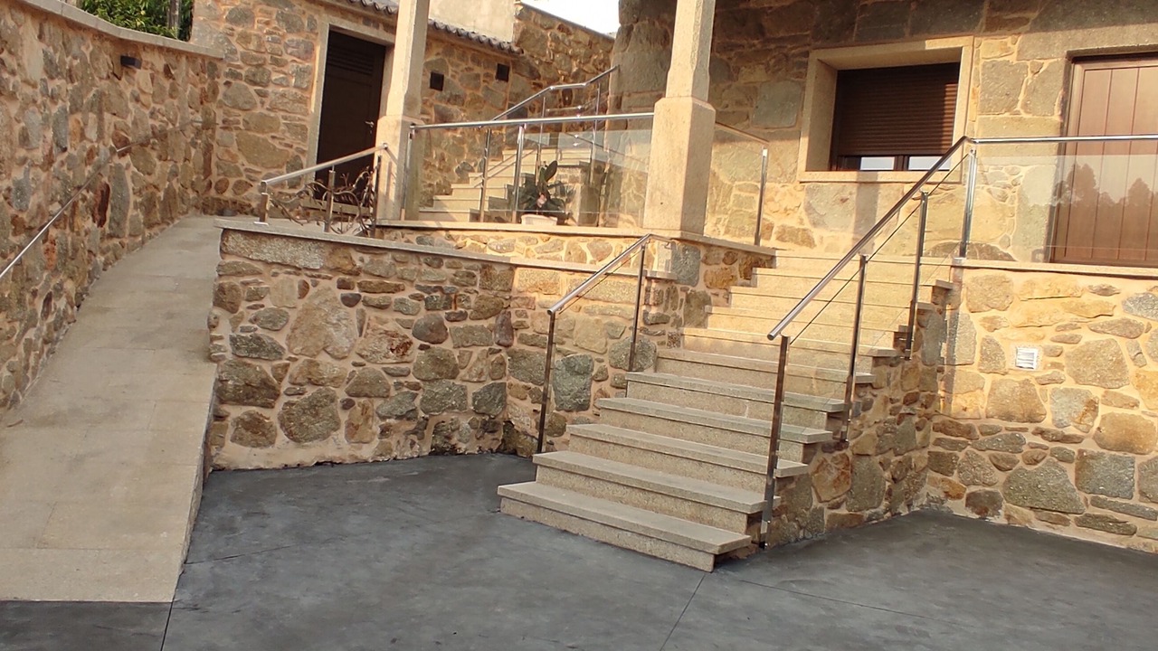Photo of Outdoor in Meis