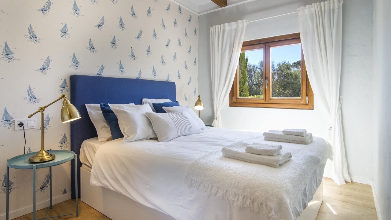 Photo of Bedroom in Cala Llombards