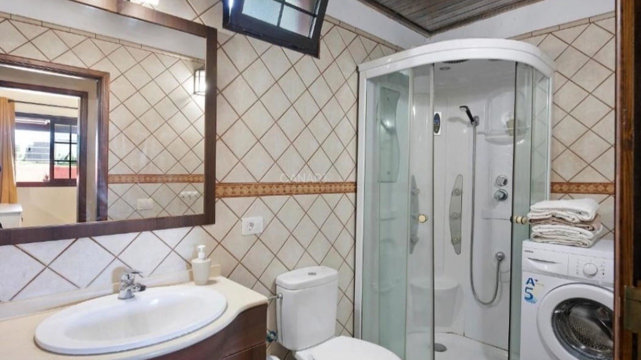 Photo of Bathroom in Tijarafe
