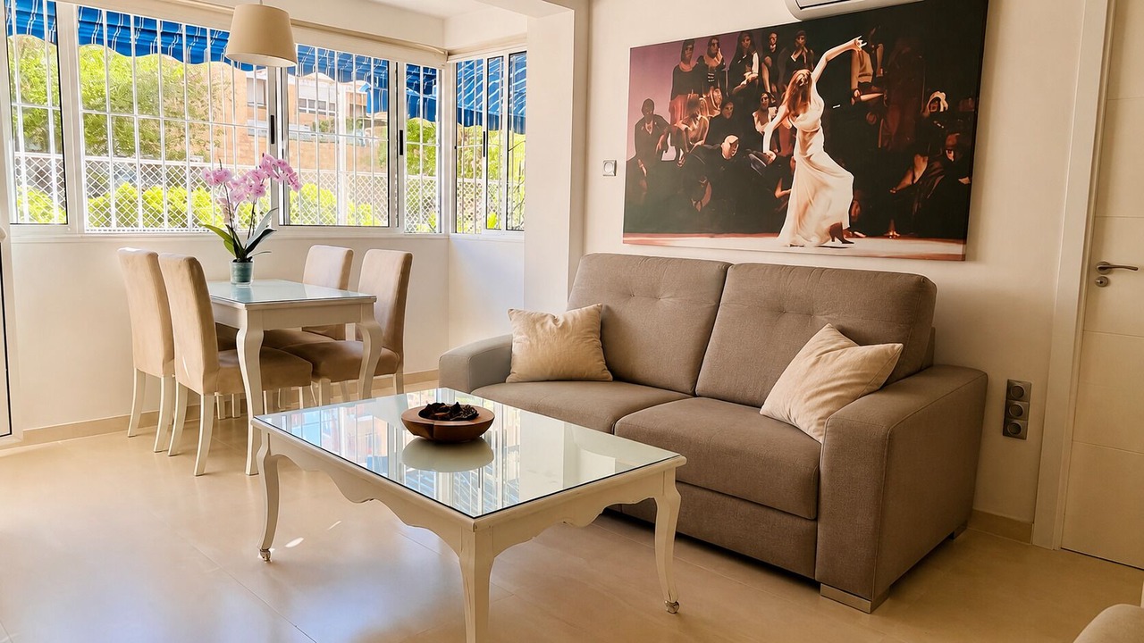 Photo of Livingroom in Giralda Sur