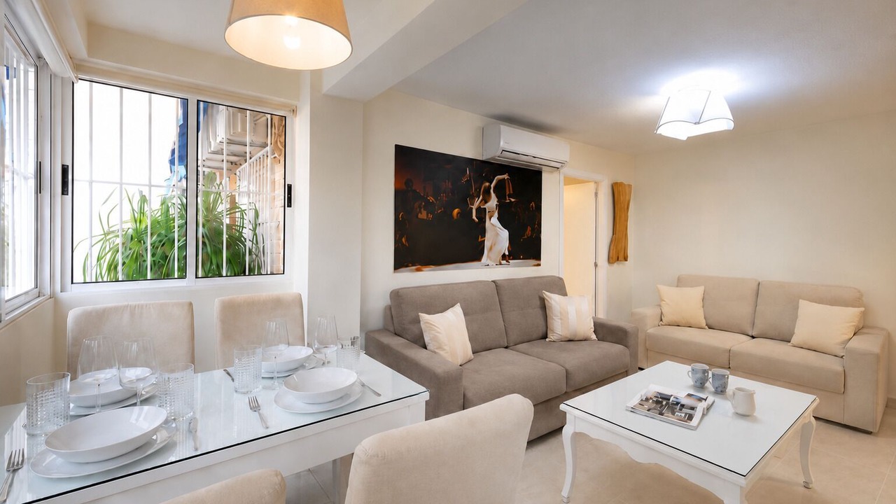 Photo of Livingroom in Giralda Sur