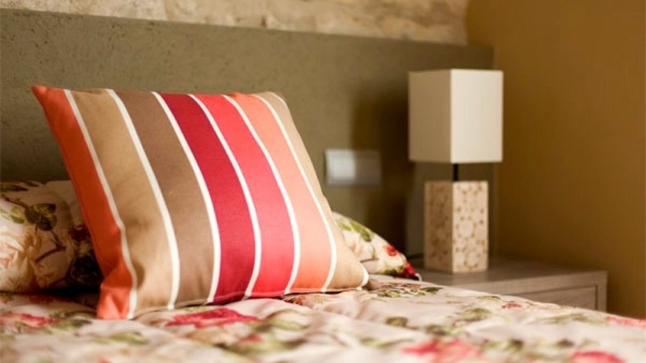 Photo of Bedroom in Pals