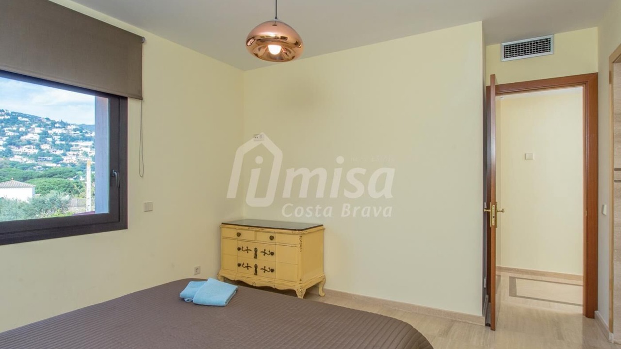 Photo of Bedroom in Calonge