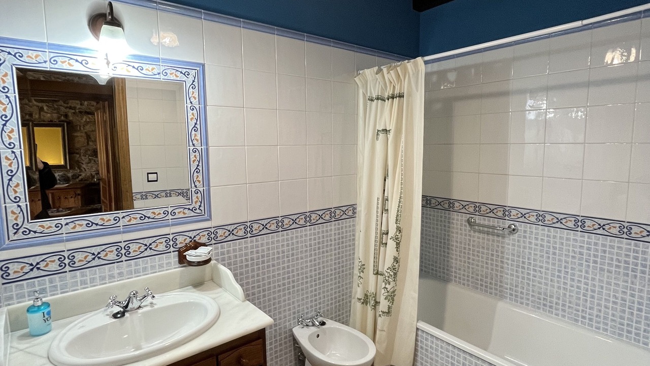Photo of Bathroom in Villaviciosa