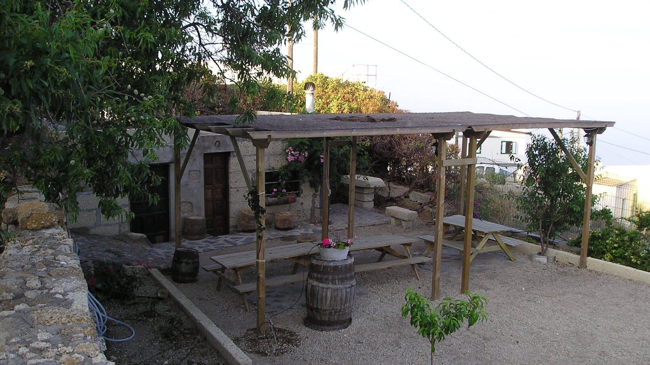 Photo of Outdoor in Fasnia