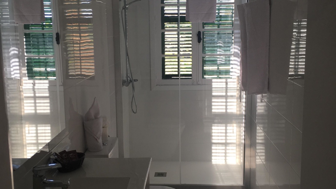 Photo of Bathroom in Alcala