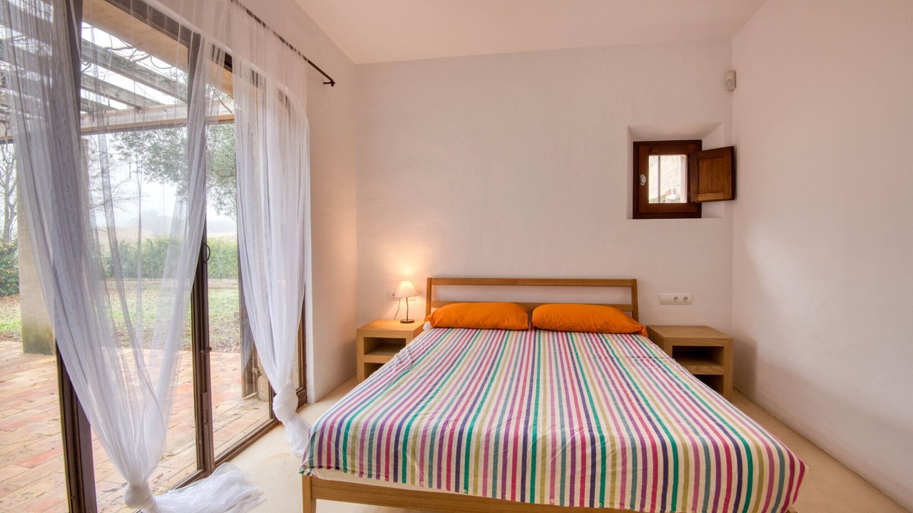 Photo of Bedroom in Canapost