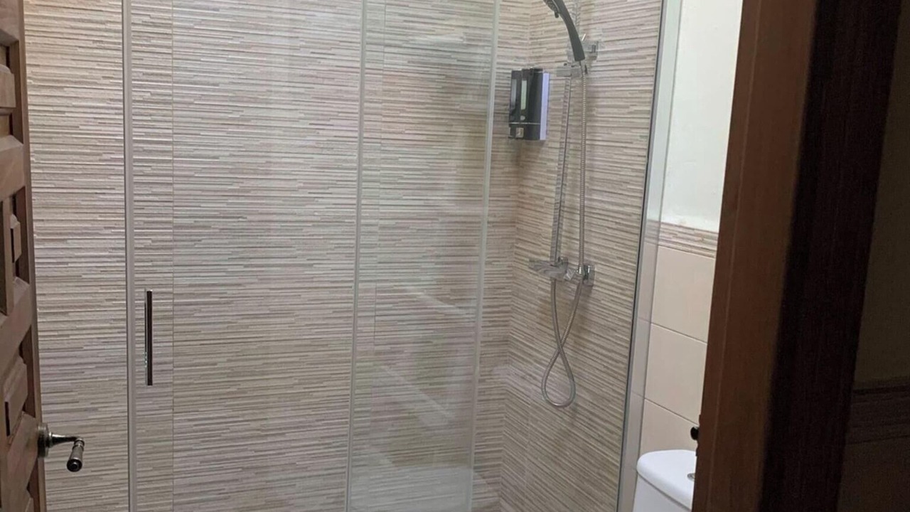 Photo of Bathroom in Candeleda