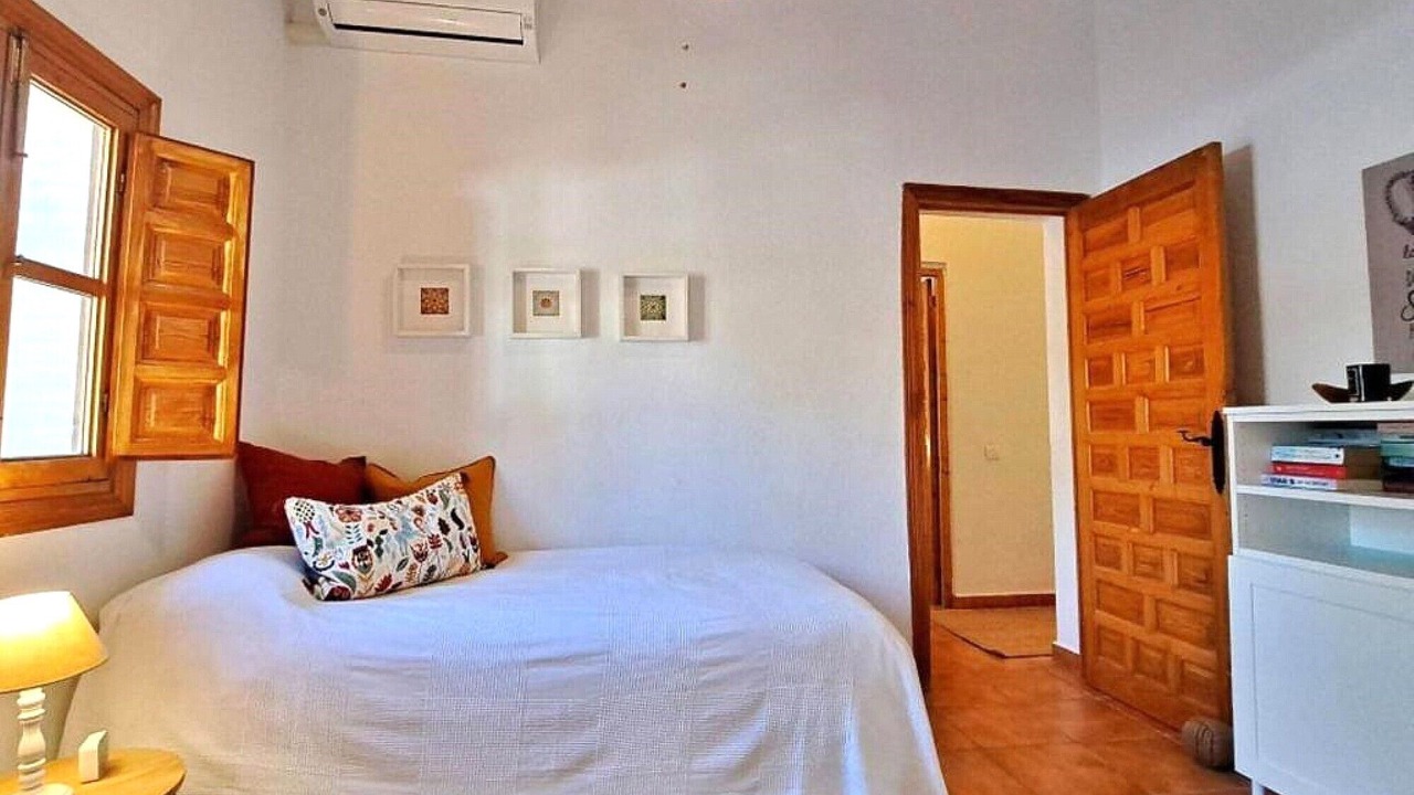 Photo of Bedroom in Alcaucin