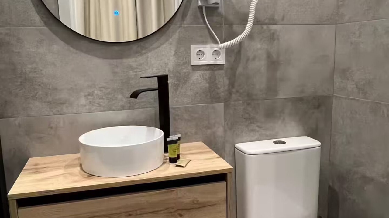 Photo of Bathroom in El Raval