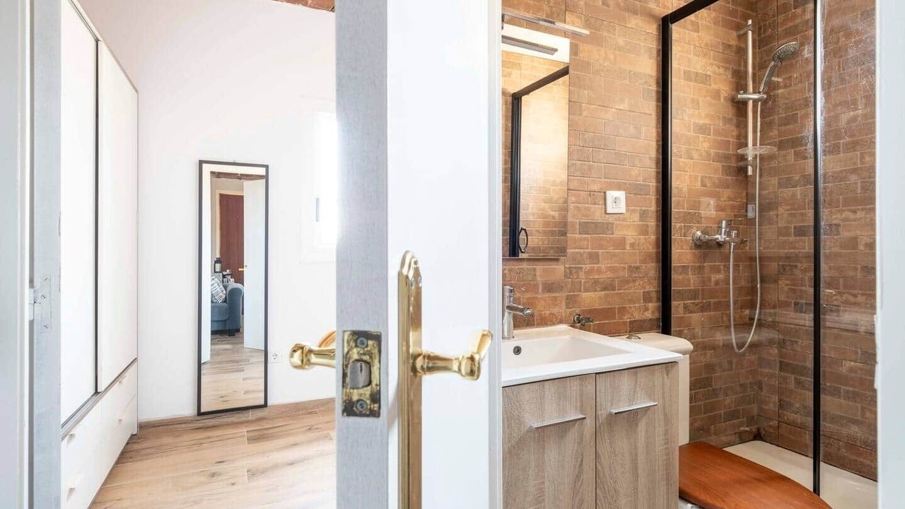 Photo of Bathroom in Hostafrancs