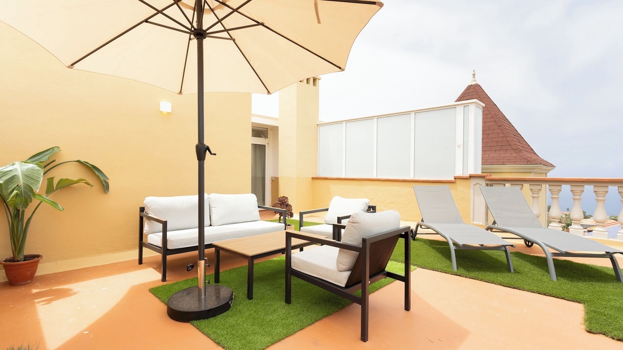 Photo of Patio Balcony in La Quinta