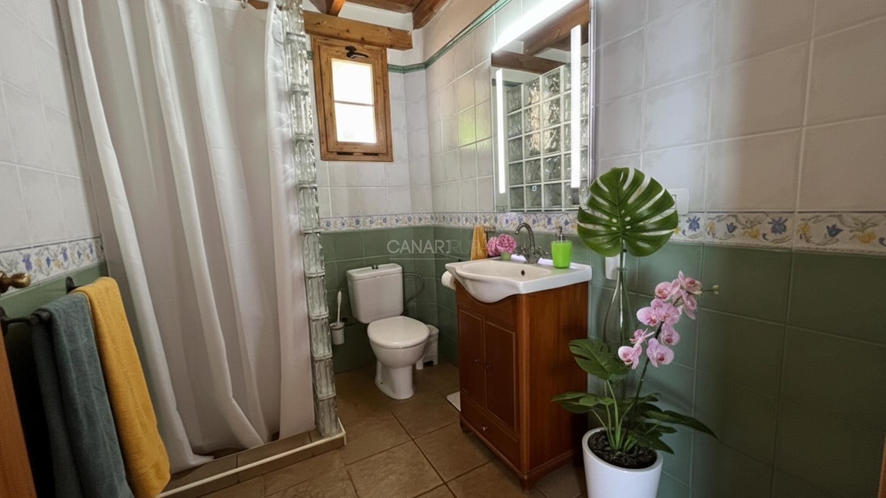 Photo of Bathroom in Puntagorda