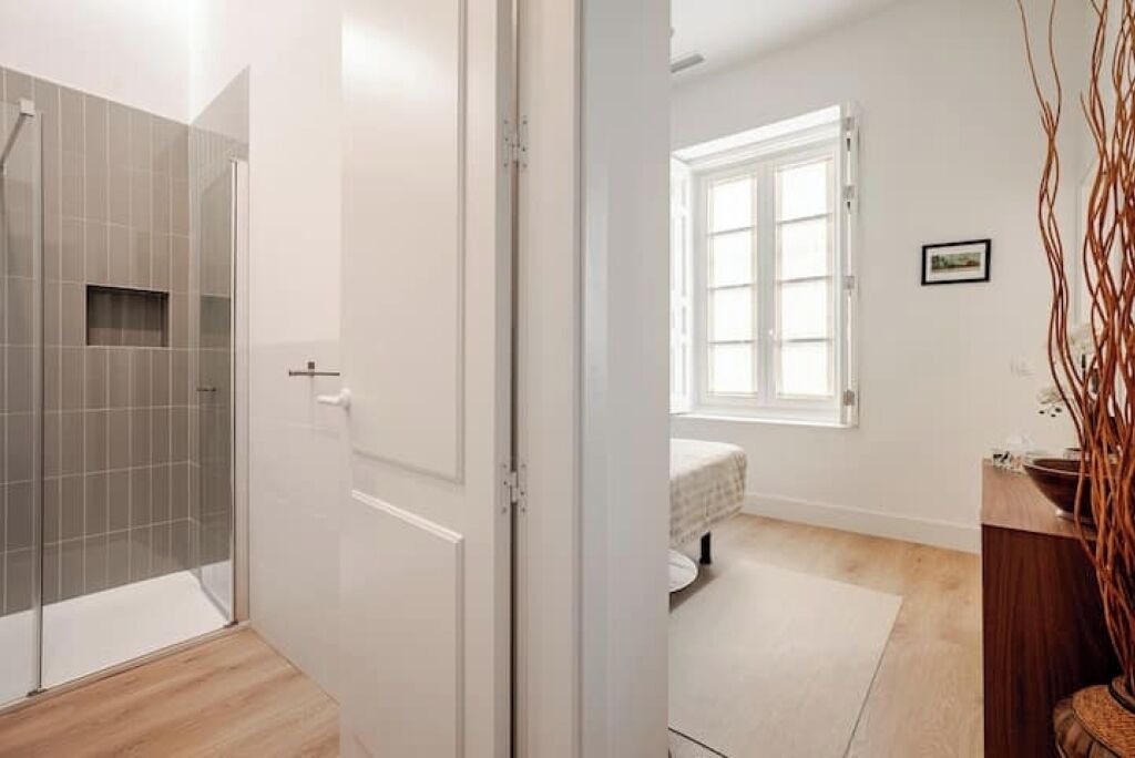 Photo of Bathroom in Feria