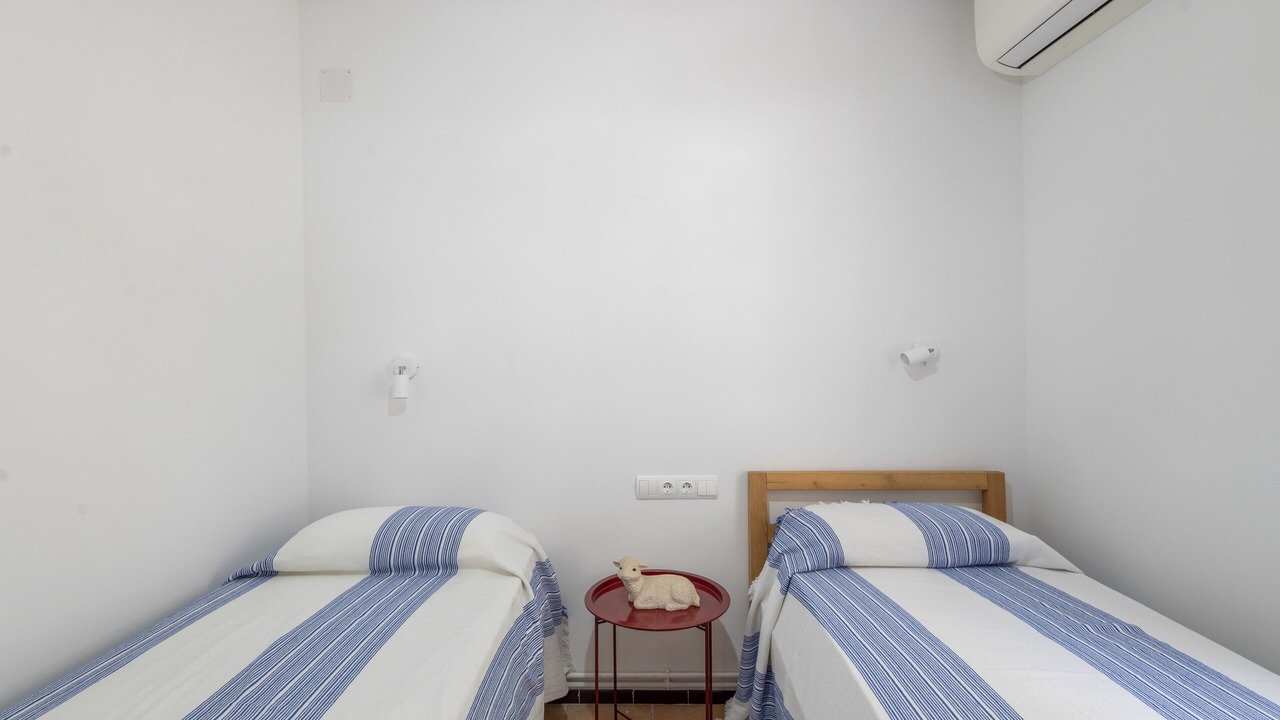 Photo of Bedroom in Pals