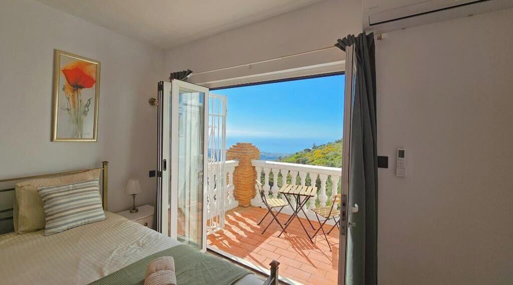 Photo of Bedroom in Moclinejo