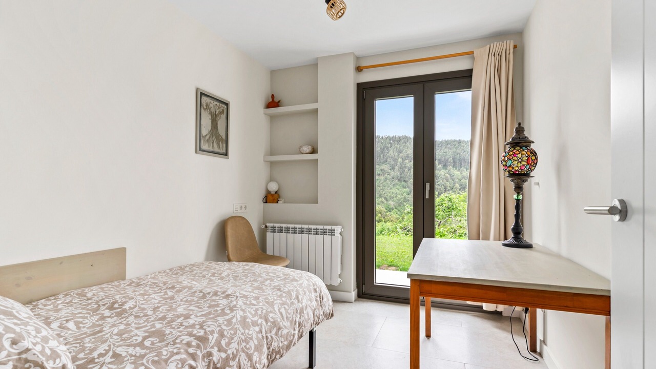 Photo of Bedroom in Lloreda
