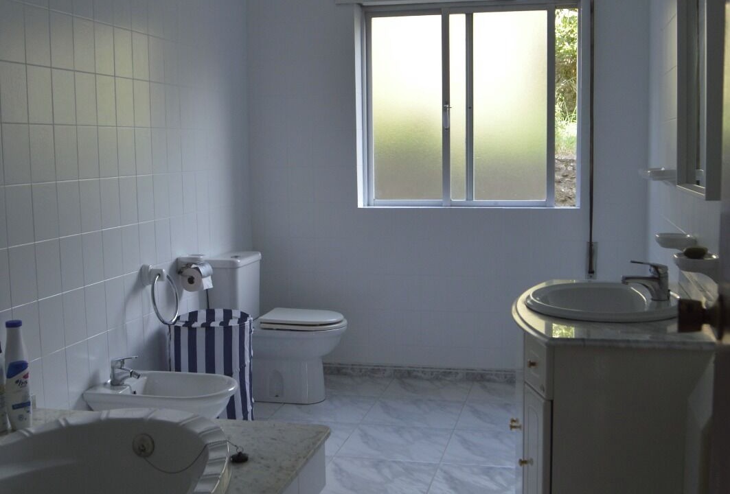 Photo of Bathroom in Lires