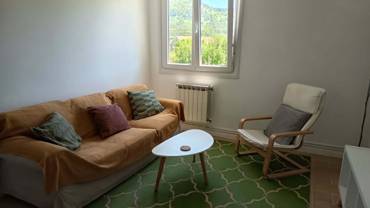 Photo of Livingroom in Aldan