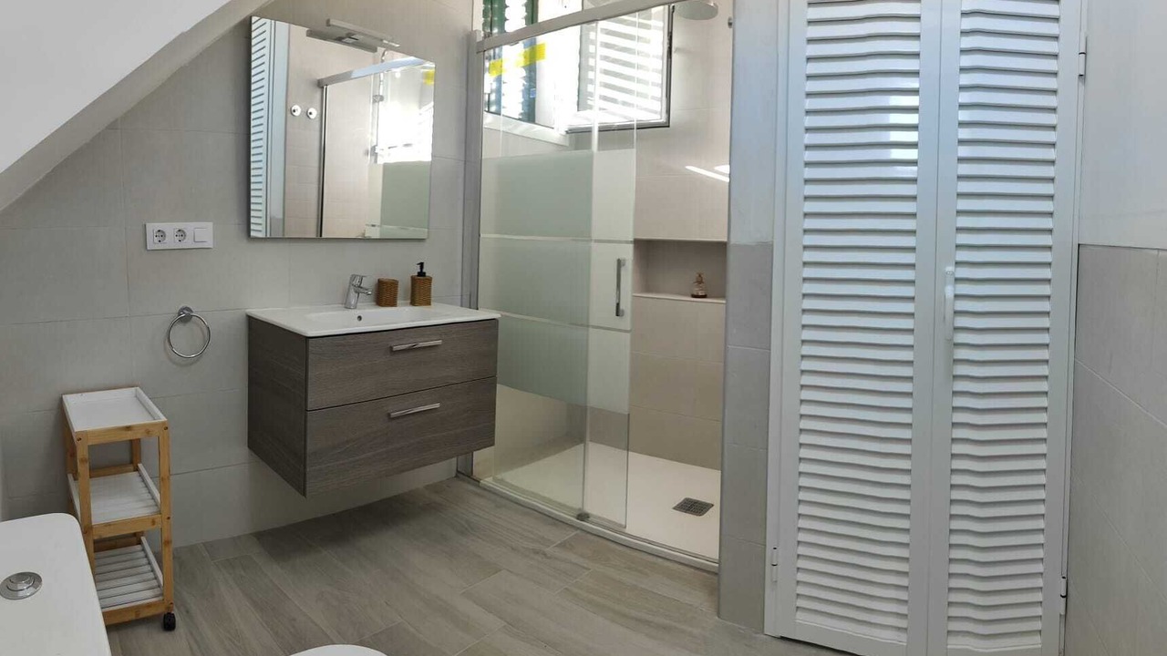 Photo of Bathroom in Fasnia
