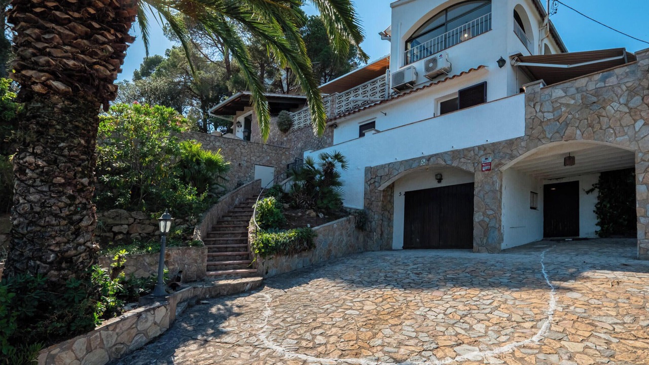 Photo of Outdoor in Vall-Llobrega