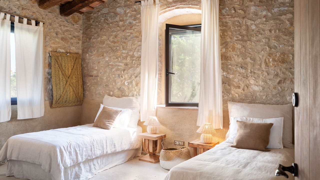 Photo of Bedroom in Torroella de Montgri