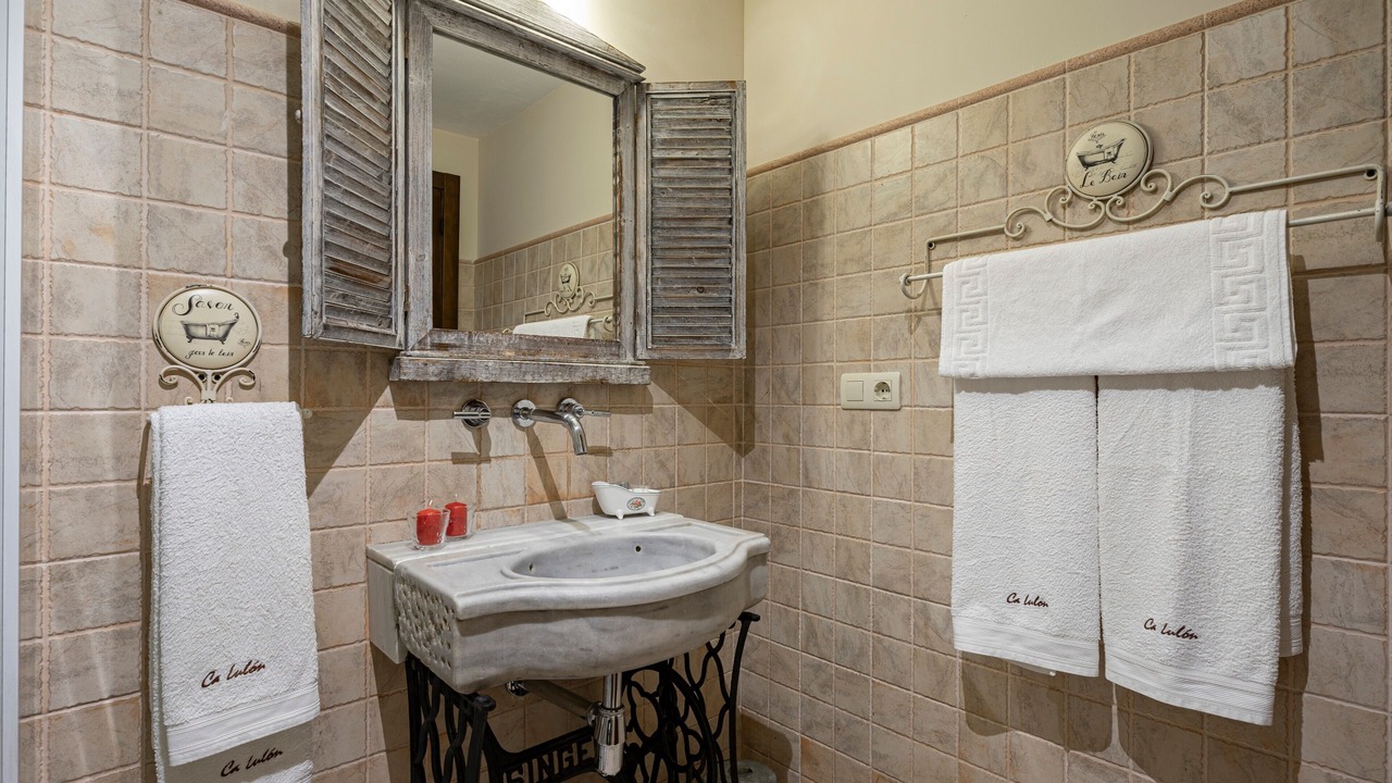 Photo of Bathroom in Yerbo