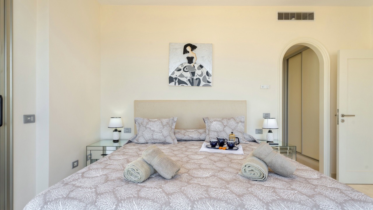 Photo of Bedroom in Caldera