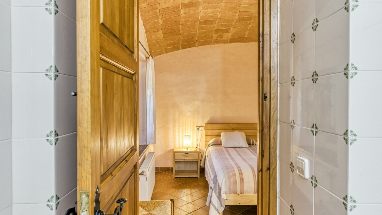 Photo of Bedroom in Darnius
