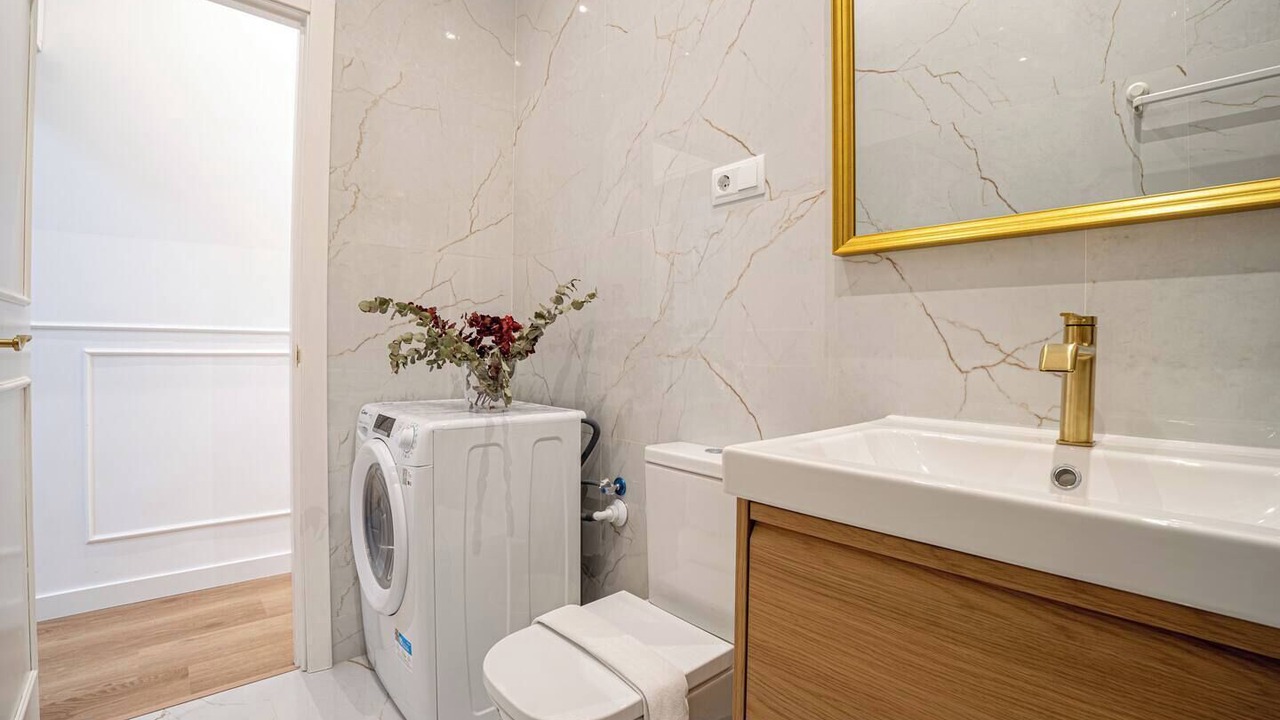 Photo of Bathroom in Malasana