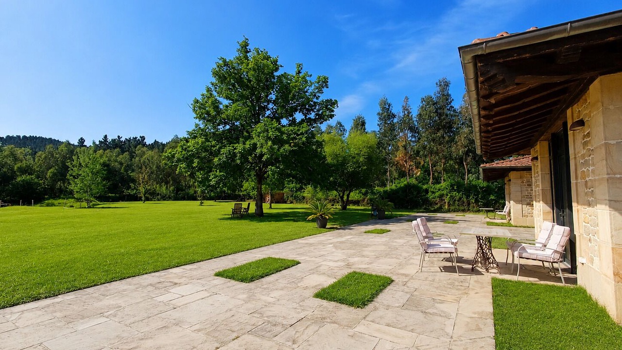 Photo of Patio Balcony in Ea