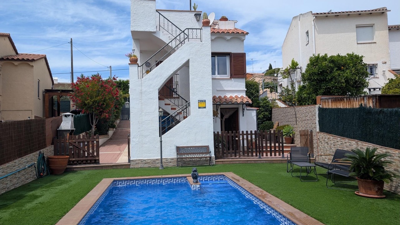 Photo of Outdoor in Creixell