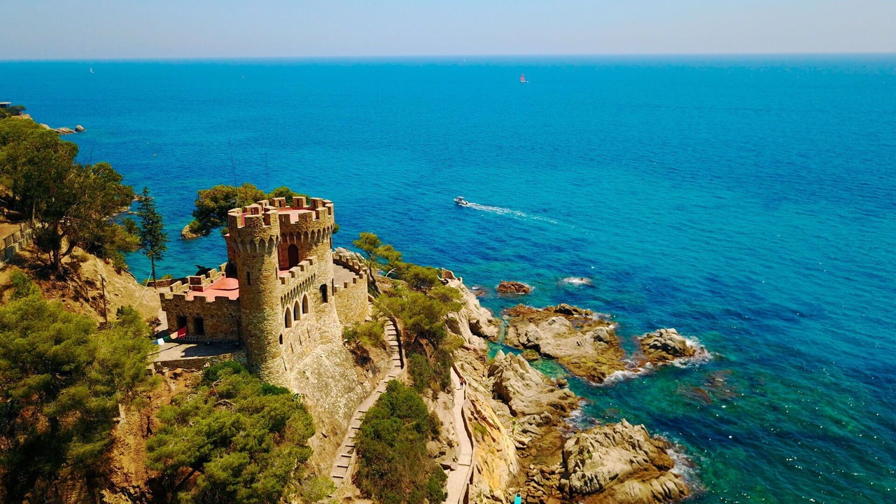 Photo of Others in Lloret Blau