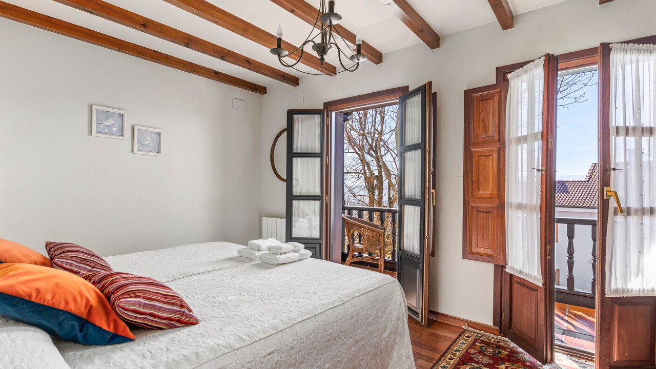 Photo of Bedroom in Cabranes