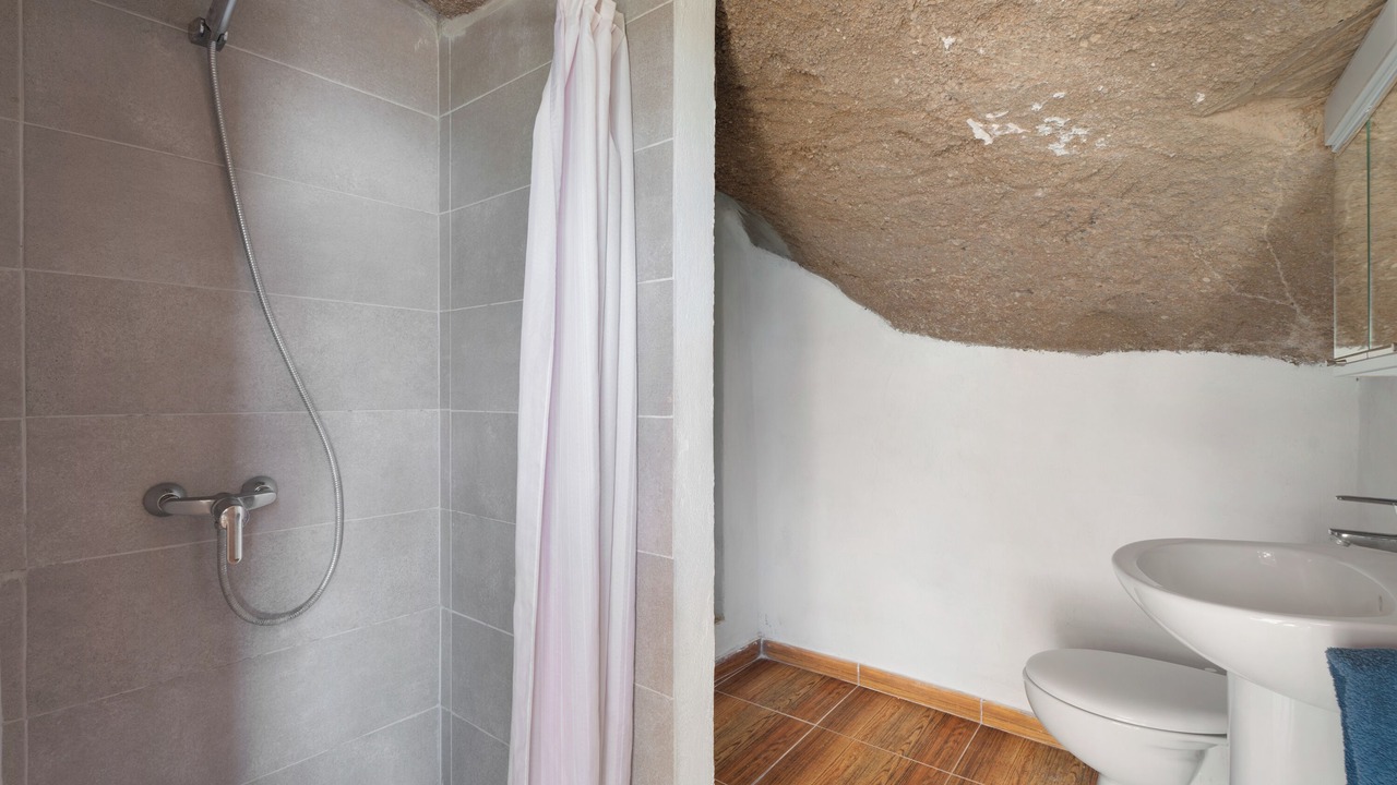 Photo of Bathroom in Fasnia