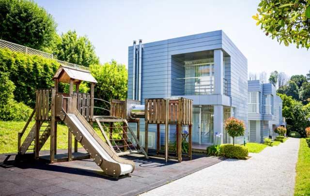 Photo of Others in Montrove
