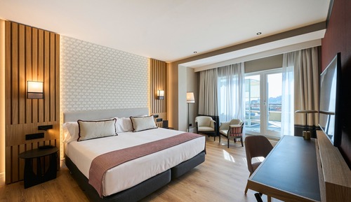 Junior Suite, Private Pool (Deluxe)
