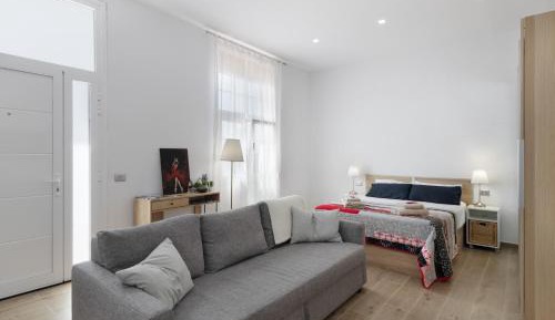 Superior Apartment with City View