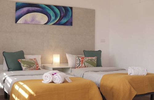 Granadilla de Abona Hostel | The Tree House Hostel