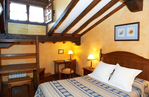 Santillana del Mar Hotel | Posada La Casa del Organista