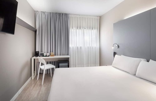 Mollet del Valles Hotel | B&B Hotel Barcelona Mollet