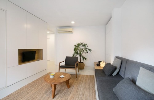 Santa Cruz de Tenerife Apartment | Holiday Apartment 'La Alameda' with Sea View, Wi-Fi, and Air Conditioning