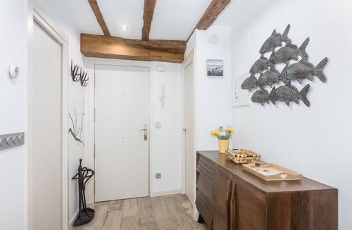 Old Town Apartment | Sarriegi | The Rentals Collection