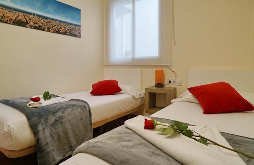 Sant Antoni Apartment | Elegant apartment in the heart of the city