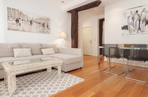 Bilbao Old Town Apartment | Old Town Center: Origins and Tradition.